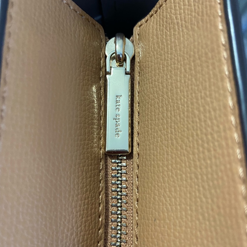 SOLD Kate Spade Cara Large Tote NWOT - Picture 9 of 12